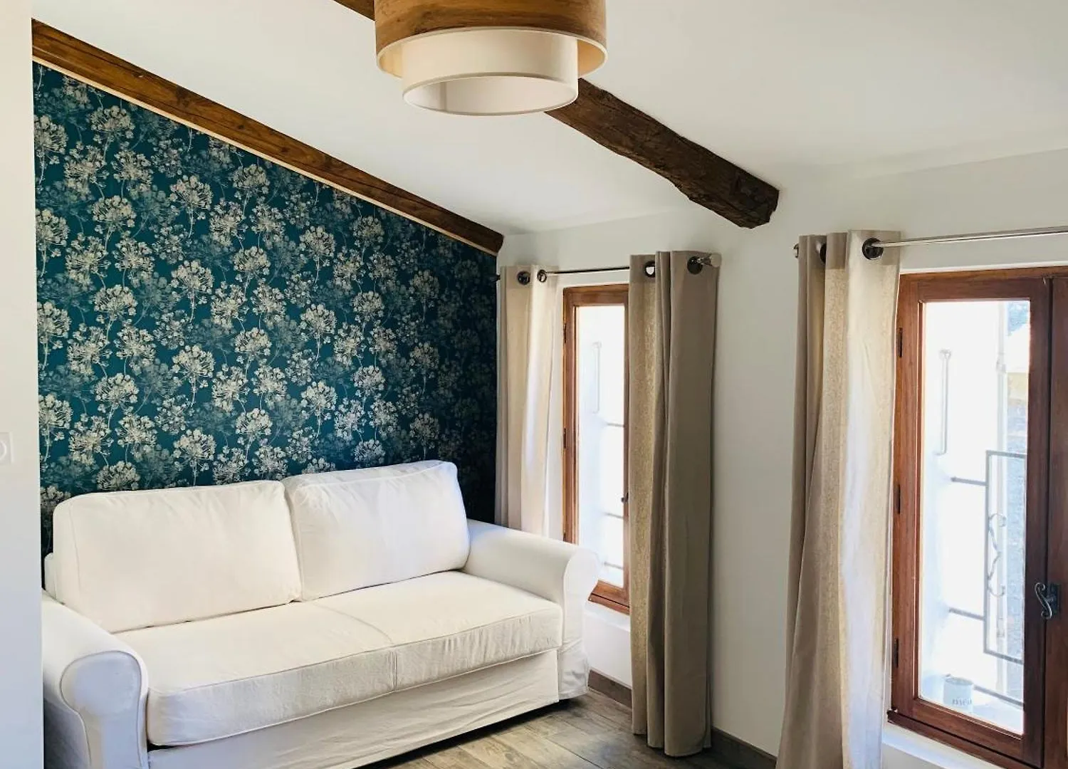 La Bonbonniere Gite De Charme Avec Jacuzzi Malaucene France