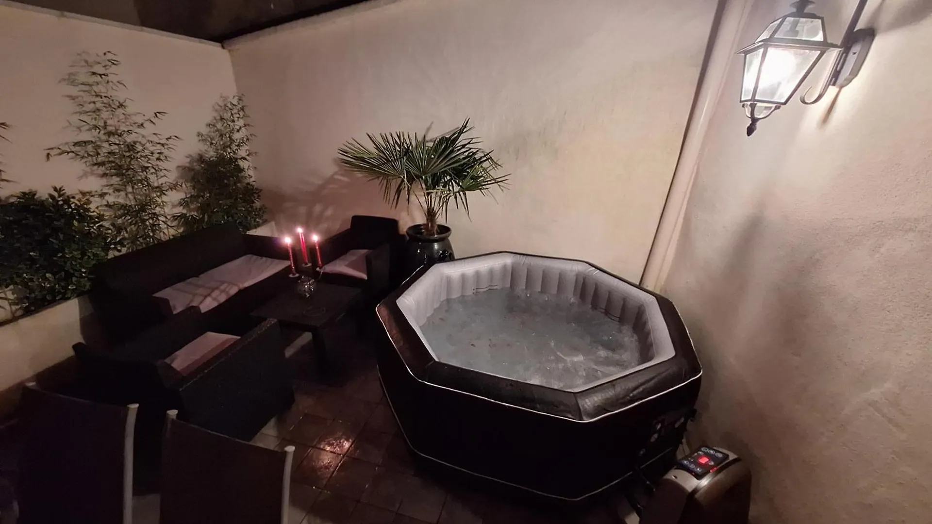 Holiday home La Bonbonniere Gite De Charme Avec Jacuzzi Malaucene France